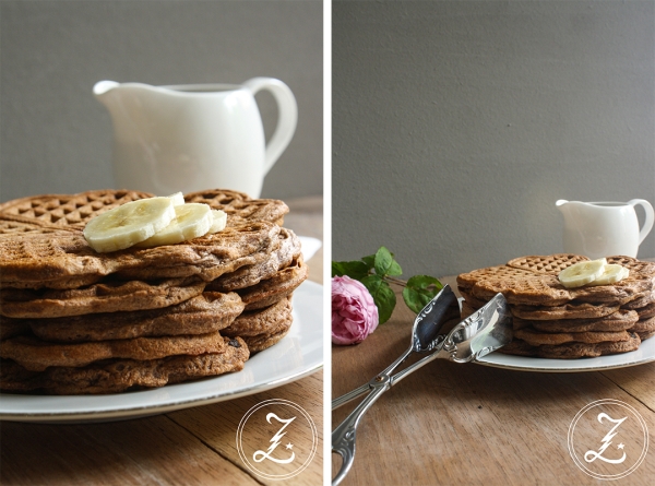 Vegane Bananen-Schoko-Waffeln mit Schokoladensauce | Zuckergewitter