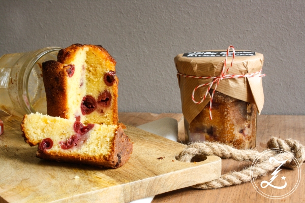 weißer Schoko-Kirsch-Kuchen im Glas | Post aus meiner Küche "Sommer im Glas" | Zuckergewitter.de