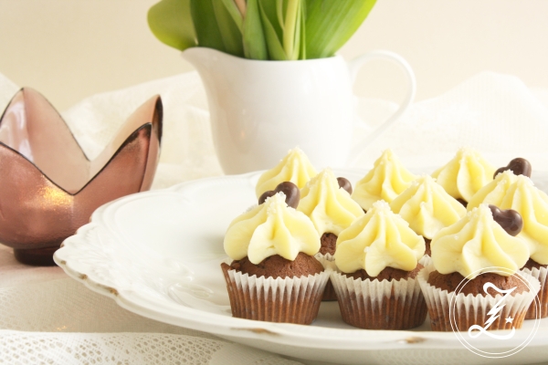 Triple Chocolate Mini Cupcakes by Zuckergewitter