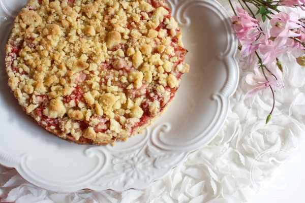 Erdbeer-Streusel-Kuchen by Zuckergewitter