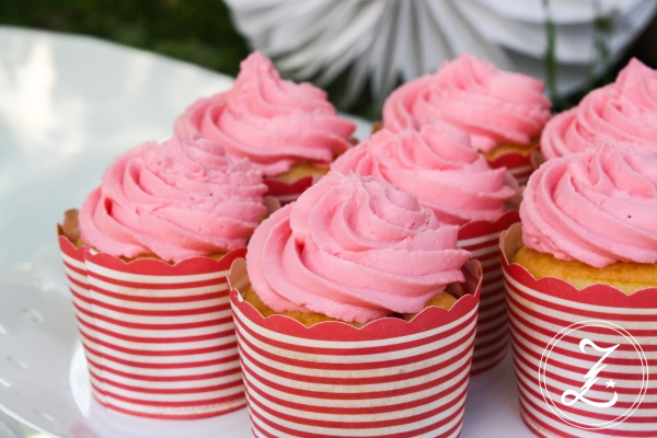 rosa Johannisbeer-Cupcakes | Zuckergewitter.de